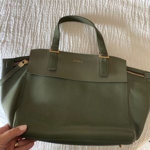 FURLA OLIVE GREEN PURSE BAG